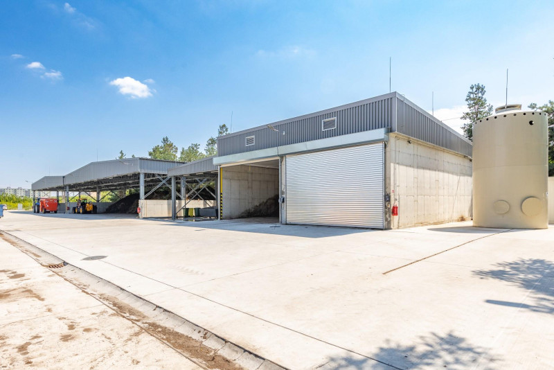 SK000588 KOMPOSTAREN MALACKY SO-04